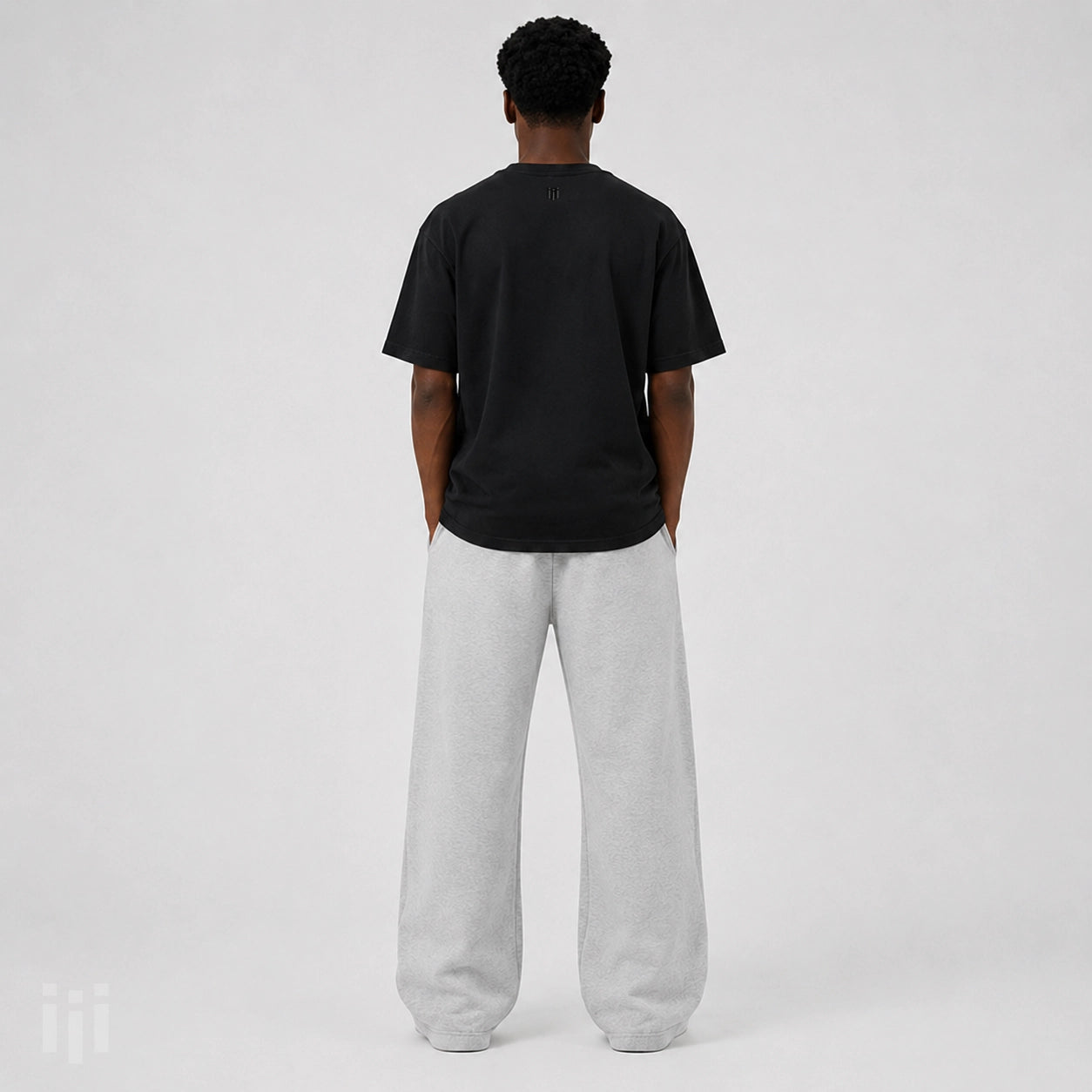 Black - Relaxed Oversized T-Shirt